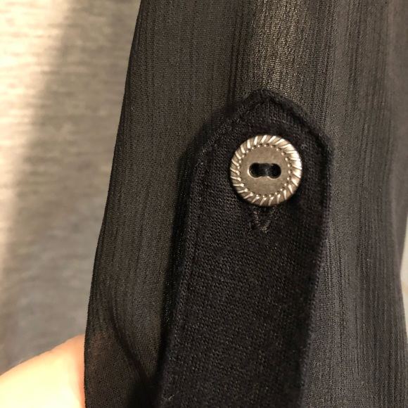 Jolt collared shirt with lace detailing on back. - Picture 7 of 9